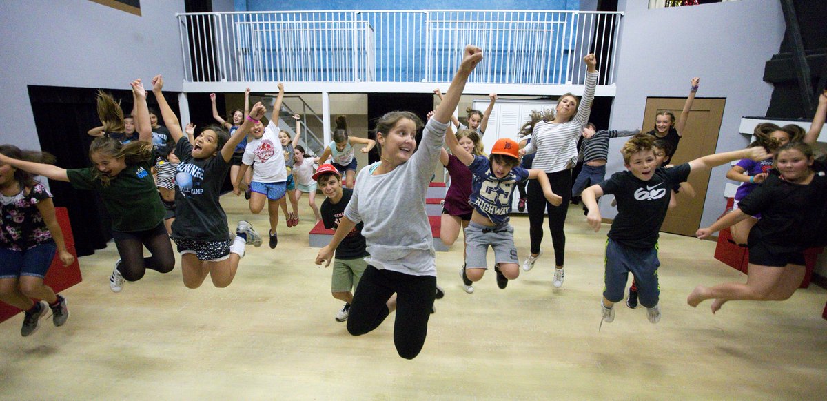 SUNtravelgal's tweet photo. Jumpin for joy🙆@OriginalKidsTC more than ready for 2 HS #musical shows Spriet #theatre @CoventMarket https://t.co/Tn6T3EpVeK #lfppic #ldnont https://t.co/j4yuen2A1m