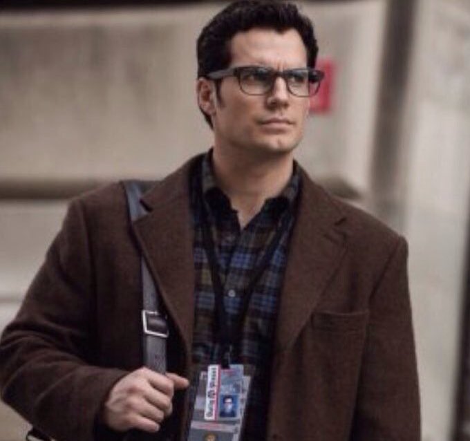 laneandkentnews's tweet photo. Clark Kent, Diana Prince, and Bruce Wayne #BatmanvSuperman #DCEUTrinity https://t.co/FmMCJQSNRX