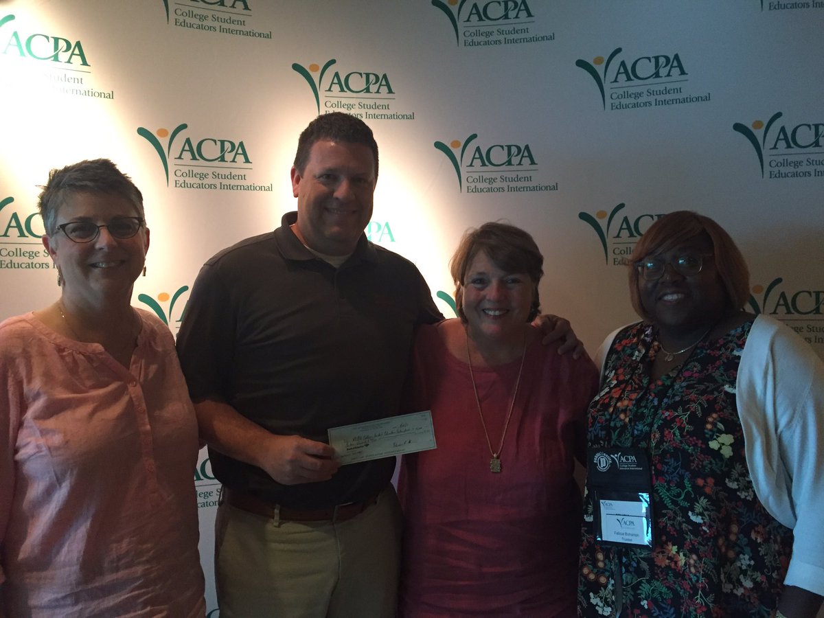 dwaynetodd's tweet photo. The #ACPAFoundation is pleased to donate $13,000 today to help expand virtual access to the #ACPA18 convention! #acpa https://t.co/Jy5maZIUNC