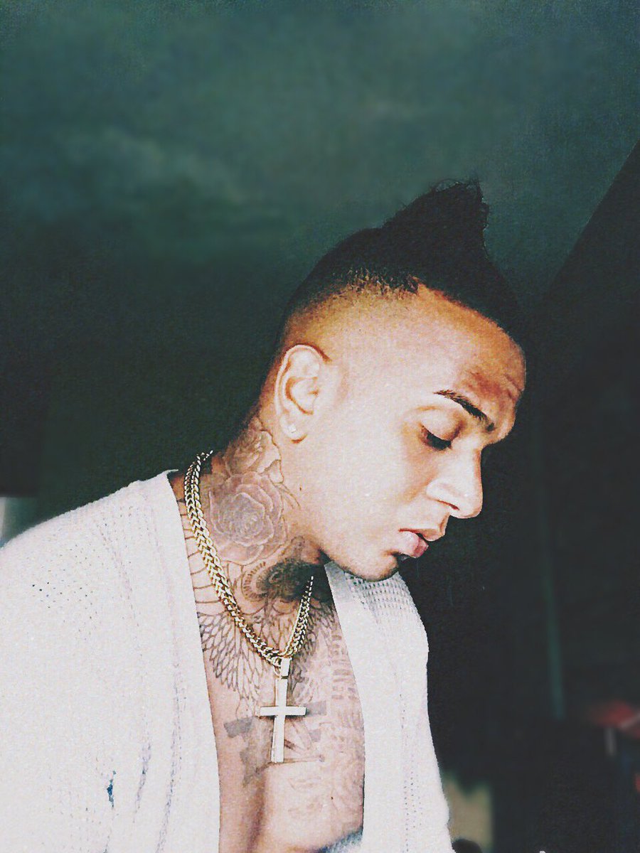 YAXELFANS's tweet image. Mi Dios nunca falla ! Linda noche a todos