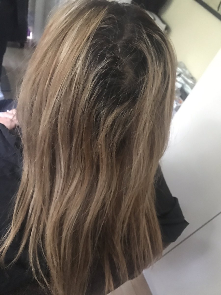 GNC_Hairstudio's tweet photo. Todays before an after 😍 Lifting the hair and toning with an frosted ice toner💖💇🏼 Book via DM #lovinleeds #uksmallbiz #hairgoals https://t.co/YNHgpWlLx7