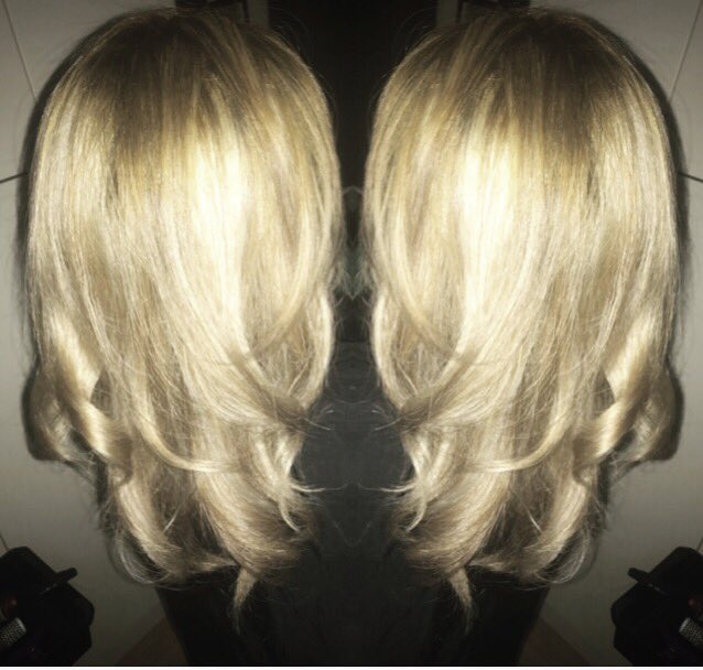 GNC_Hairstudio's tweet photo. Todays before an after 😍 Lifting the hair and toning with an frosted ice toner💖💇🏼 Book via DM #lovinleeds #uksmallbiz #hairgoals https://t.co/YNHgpWlLx7