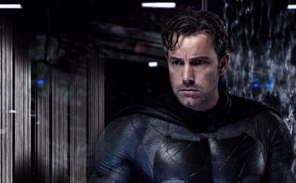 laneandkentnews's tweet photo. #Batman 🦇 #WonderWoman #Superman 🚀 #DCEUTrinity #BatmanvSuperman https://t.co/efFg9r5te4