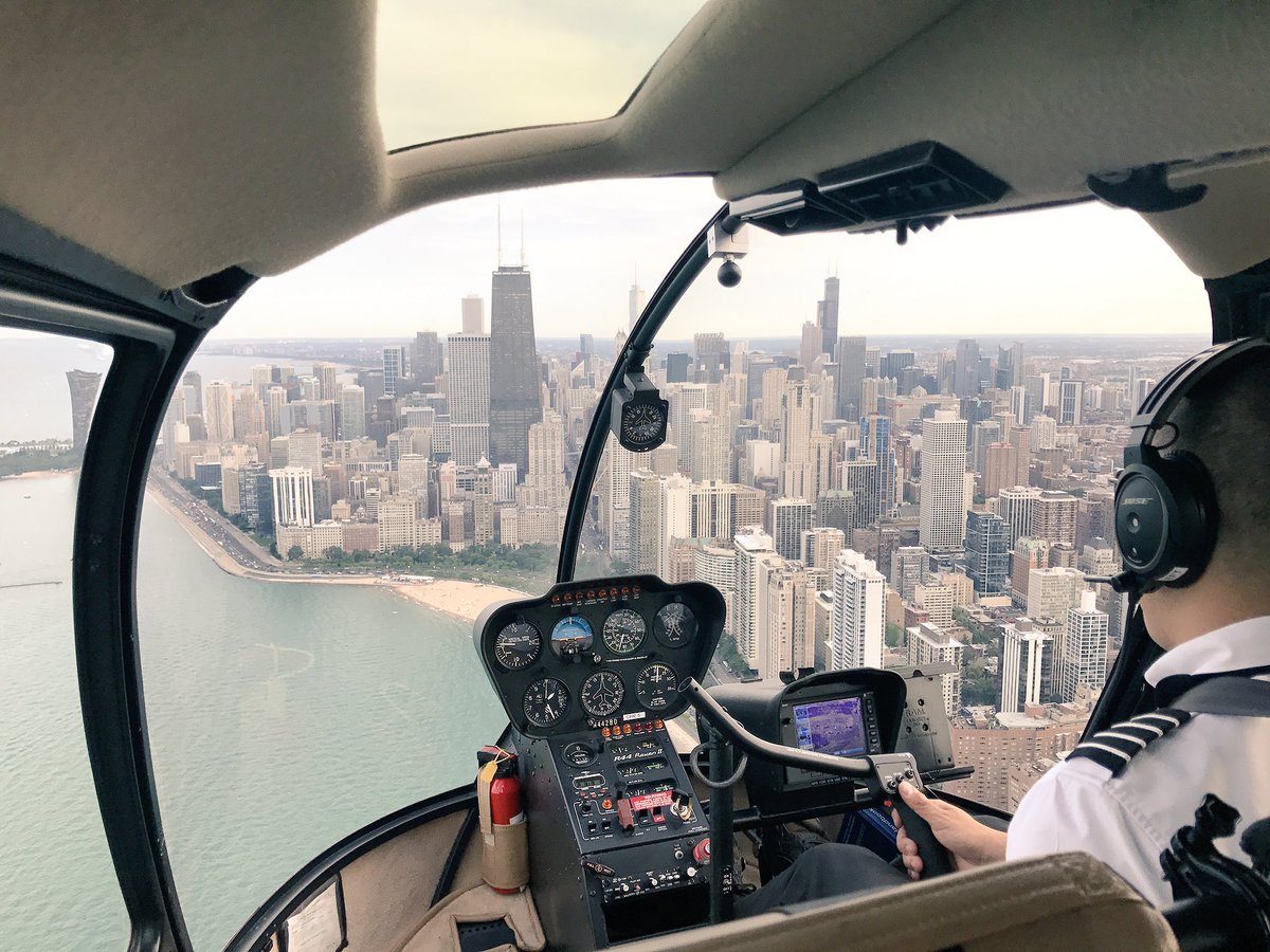 travelbinger's tweet photo. Checking out the #Chicago #skyline with @CHEtours!  #helicopter #travelbinger #luxurytravel #travel @IanMCrumm https://t.co/xaKNyzTGtt