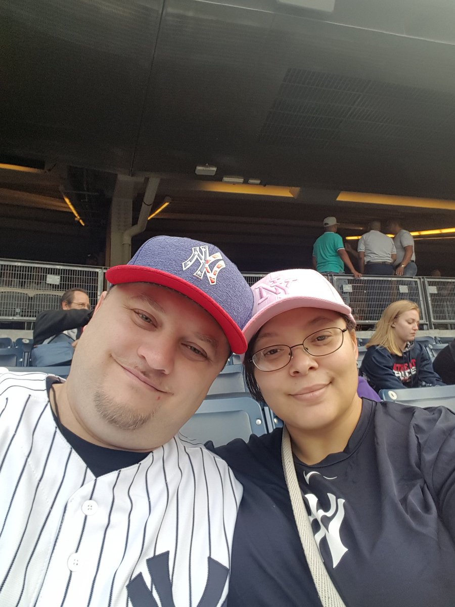 All the way from Texas to cheer the Yankees! #mobilizingnyy