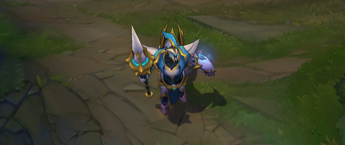 moobeat's tweet photo. Still working hard on the 7/25 #PBE coverage! Battle Boss skins, Pentakill Kayle, Lancer Zero Hecarim, +more-oh my! https://t.co/jkealX4wRj https://t.co/XZ2JpDSN5X