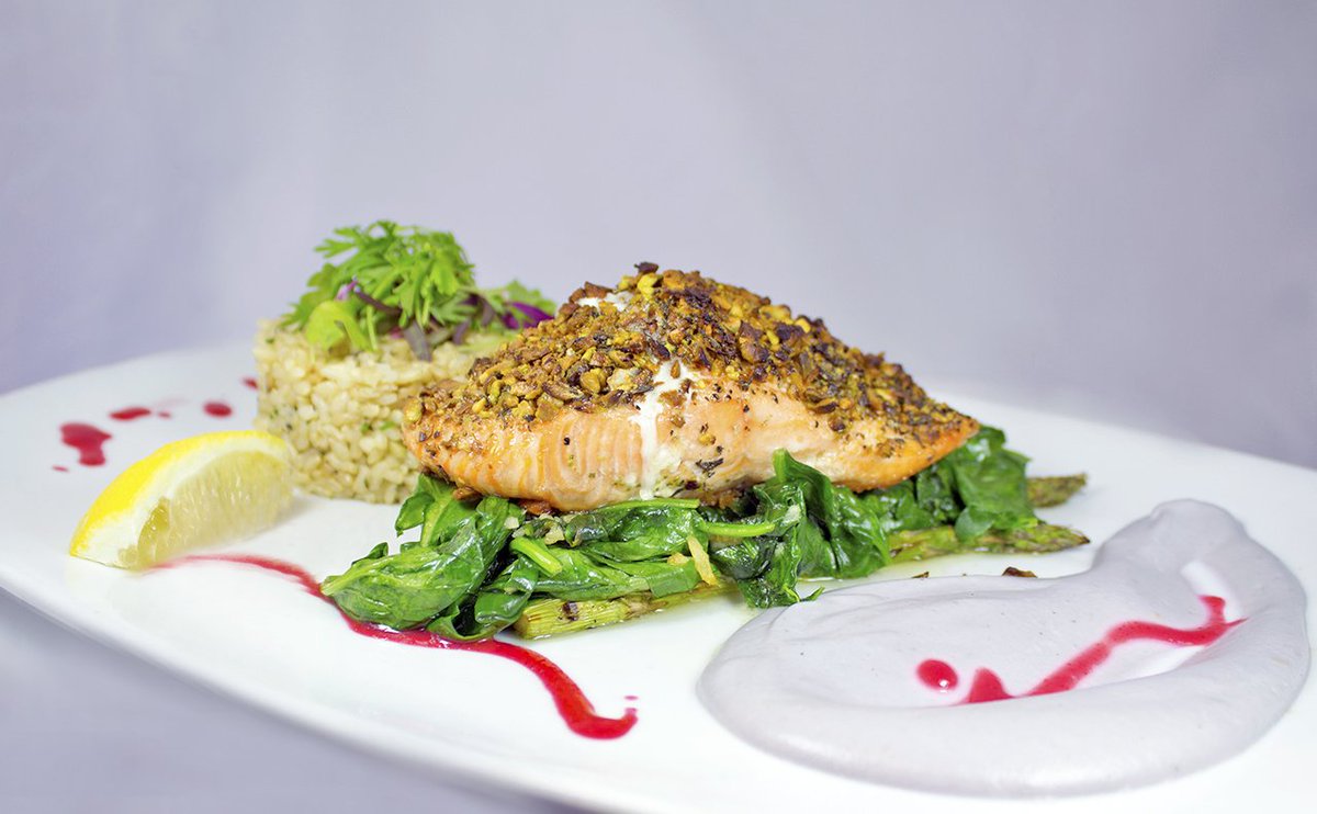 Bistro_39's tweet photo. Pistachio Crusted Seared #Salmon for dinner tonight!

#DiningOutSD #DelMar https://t.co/I2E20FFYrx