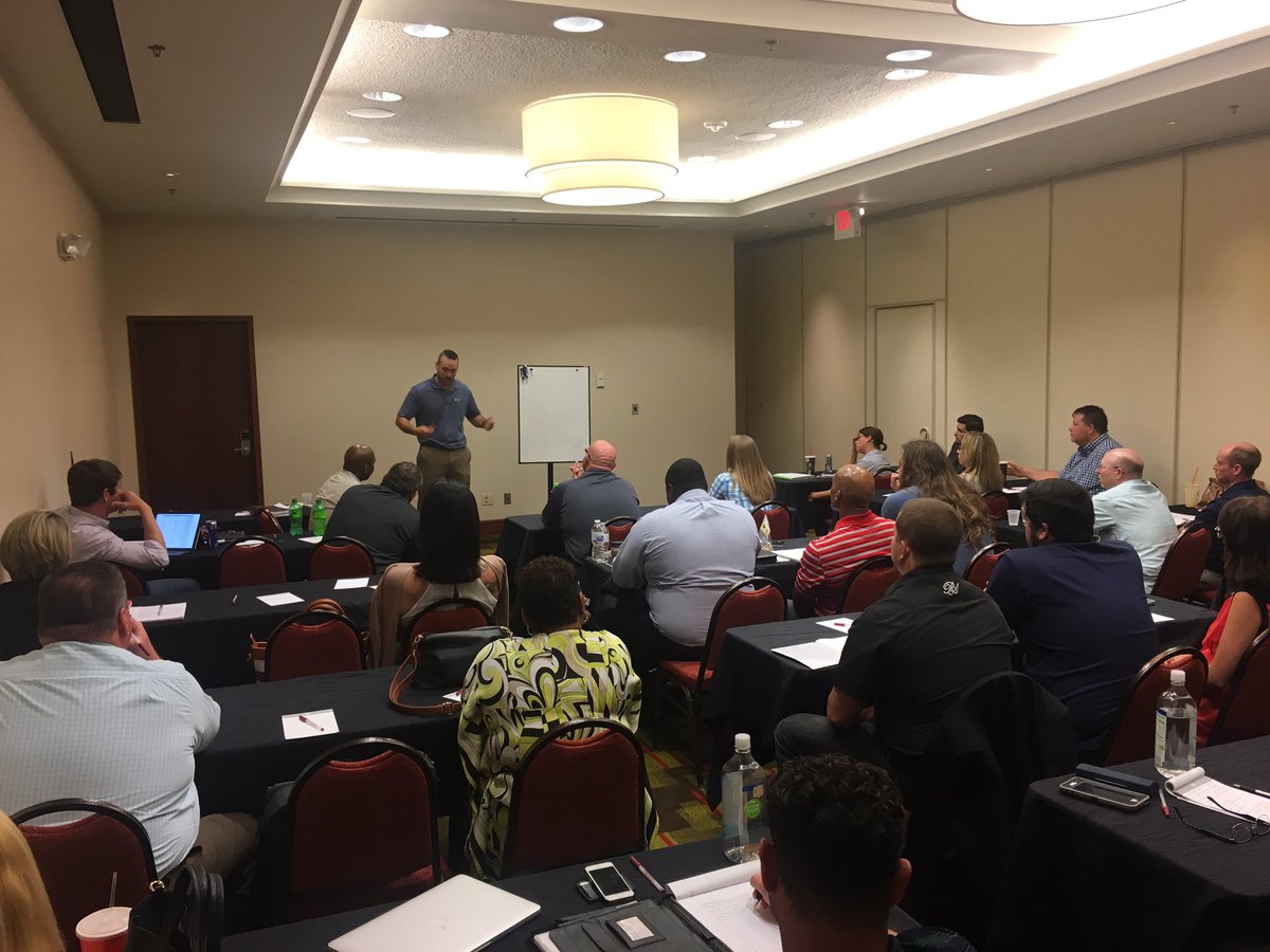 FFLSoutheast's tweet photo. We had a great turn out today at our Nashville summer sales conference! 
#WinwithFFL #whatcompyouat? https://t.co/zLGyCZGXyx