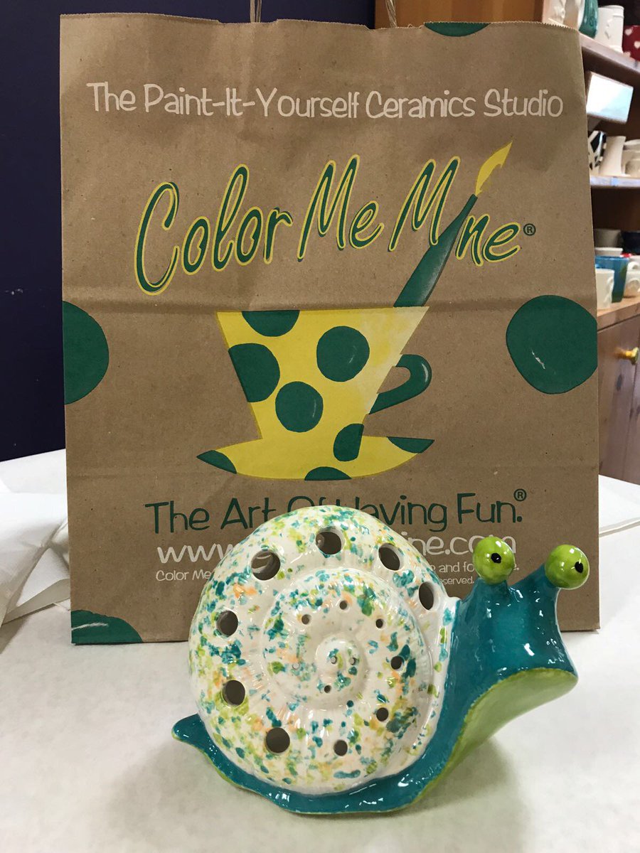 cmmdavie's tweet photo. Wednesdays are always #humpday at #cmmdavie. ALL Day just $1 studio fee, come in and paint your Masterpiece #funplaydate #potterypainting https://t.co/lc99sJwslL