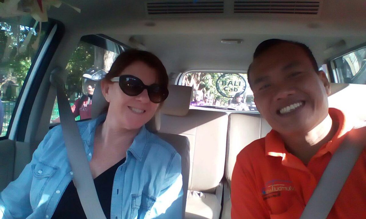BaliCabApp's tweet photo. BaliCab Bali Airport Pickup &amp; Drop Service #bali https://t.co/IXd0uX4X4x
