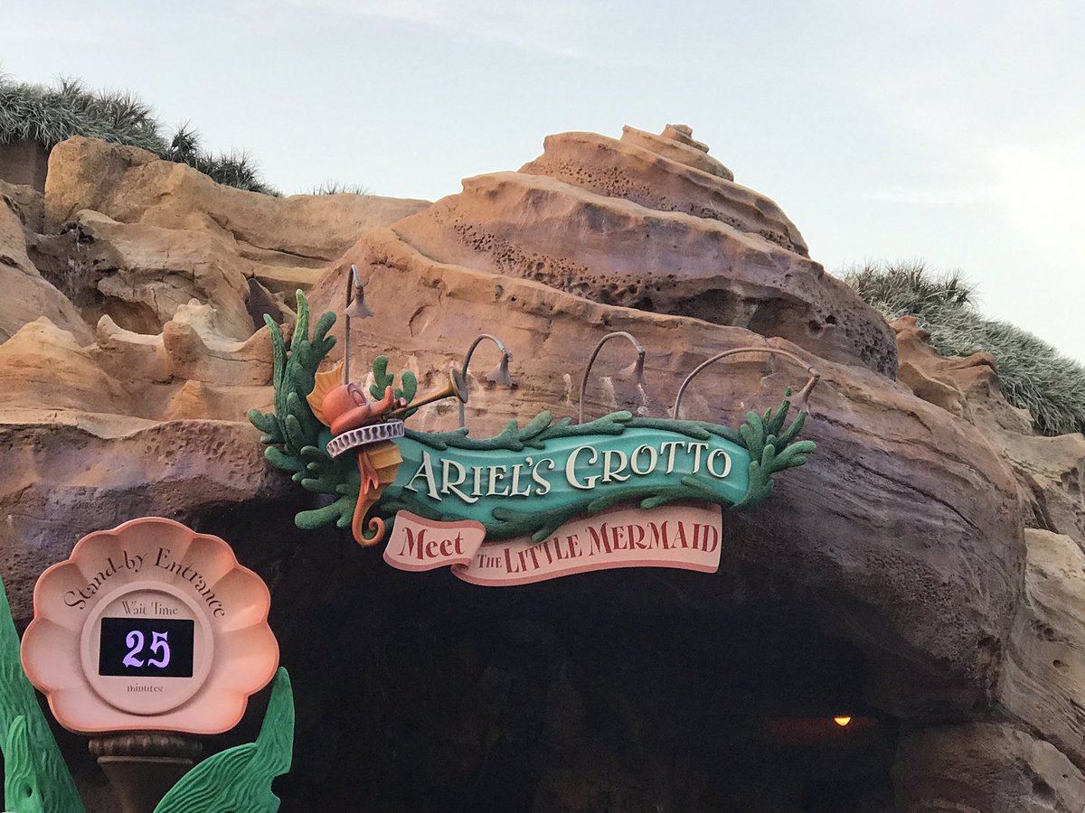 WDWNT's tweet photo. Apparently no one knew what Ariel's Grotto was, so they made the sign more descriptive https://t.co/by7oUv0Ryd