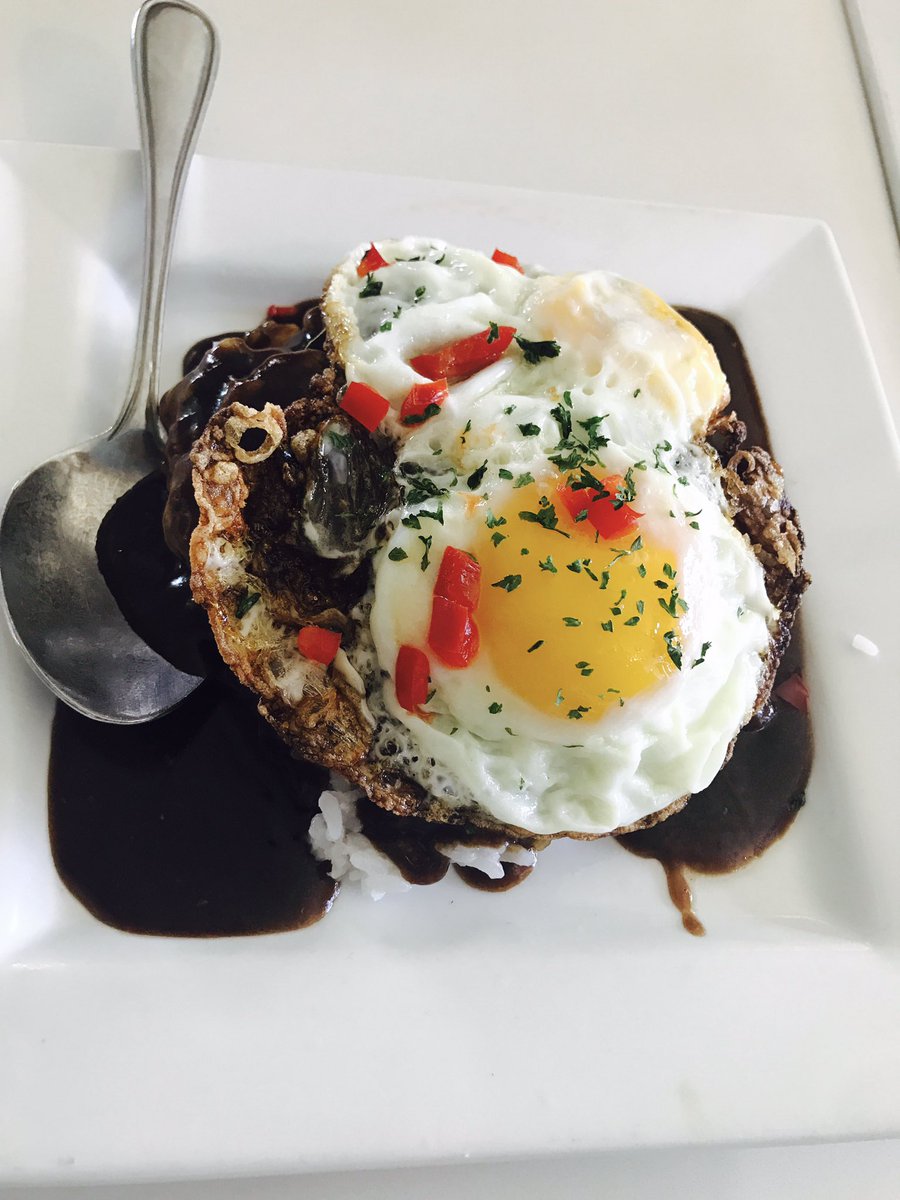 AyyItsIRIE's tweet photo. If you're ever in #Haleiwa ,visit #unclebos ! Their #mocoloco was 😋 Definitely a must! https://t.co/c8M6EBRn6b