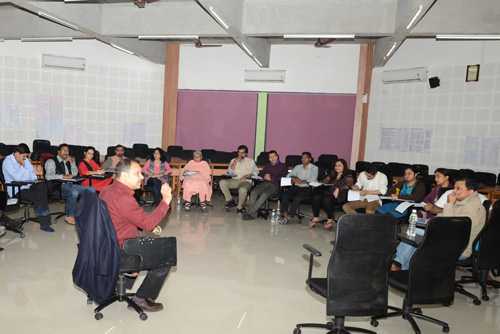 GuideJunction's tweet image. Online #PostGraduateCertificateProgramme in #DigitalMarketing offered by #MICA at #Gujarat, #India - mica.ac.in/academic-progr…