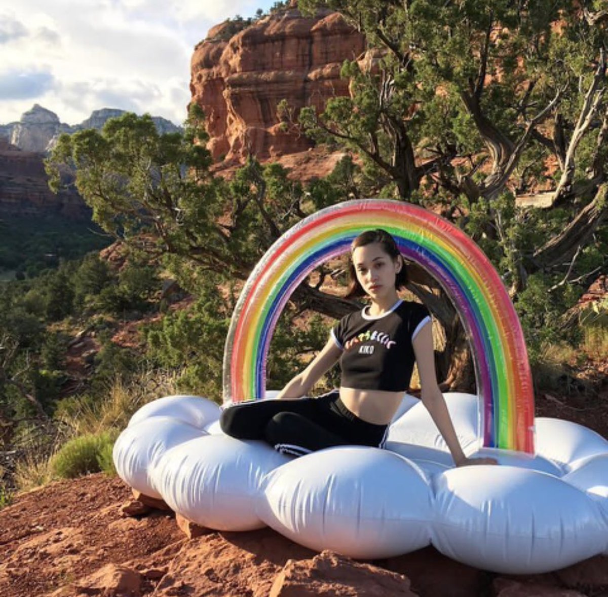 JikoReal's tweet image. GD posted this. Hmmm did you remember Kiko?? #jiko #gd #kiko #gdragon #kwonjiyong #kikomizuhara