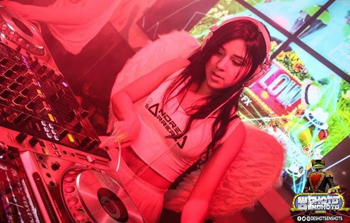 eventostrinity's tweet photo. #TuPromTrinity 🎧🔊🎶
★ Nuestra Princesa y Dueña Trinity @AndreaBarreraDj 
★ #eventostrinity
https://t.co/qdOxq2BRtx https://t.co/8G0nPix2tc