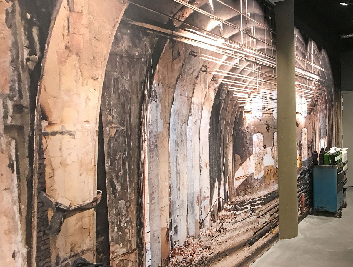 PimpYourWorld's tweet photo. Voor Colorbar De Kleur Corner mochten wij een totaal project uitvoeren, o.a. deze stoere wanddecoratie! Meer PYW? https://t.co/EZ2ckKNnJH https://t.co/WQ3VhpmwVF