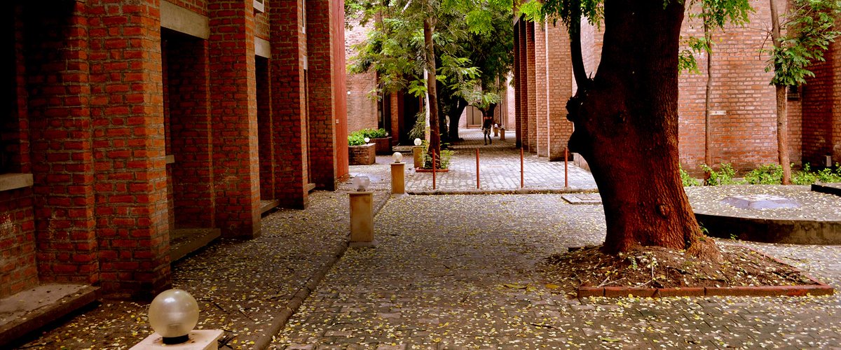 GuideJunction's tweet image. #MICA offers 1year #PostGraduateCertificateProgramme in #CraftingCreativeCommunication (#CCC) in #Ahmedabad #India - mica.ac.in/academic-progr…