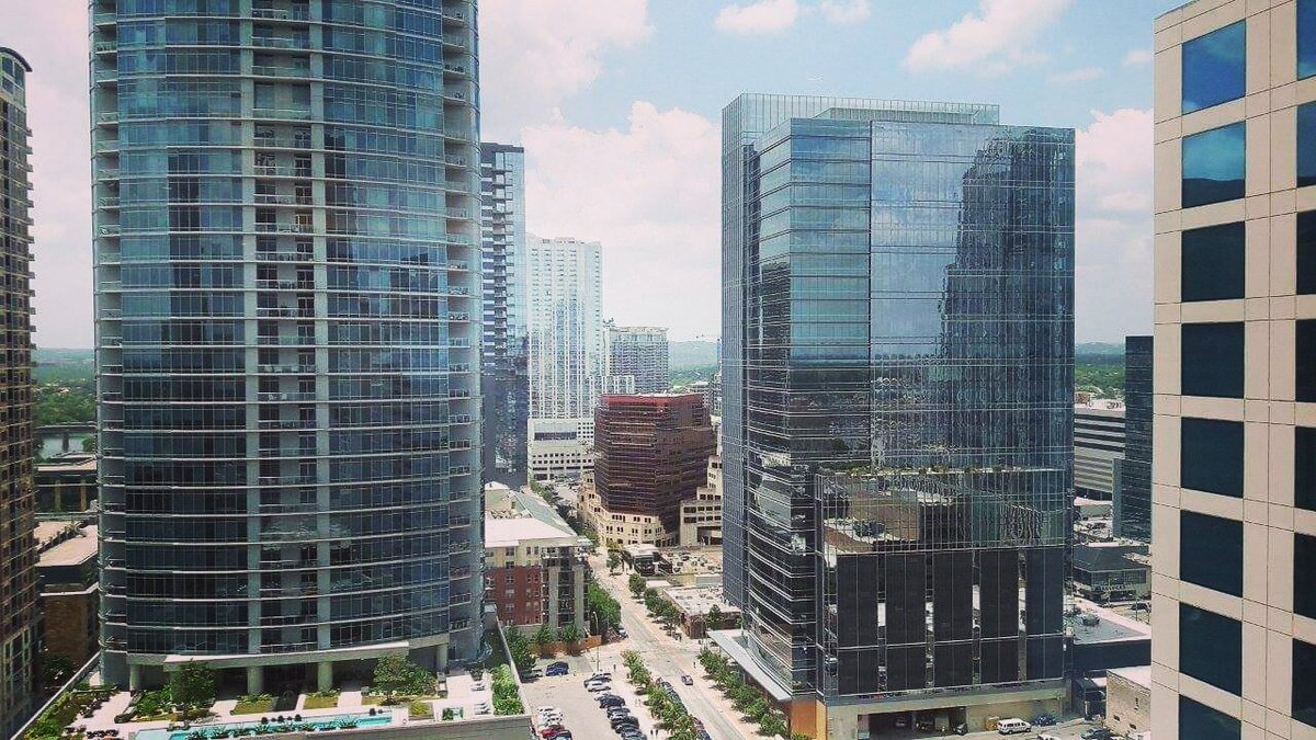 kevincmurray12's tweet photo. #Austin for 2 days! https://t.co/nAgXAAy42V