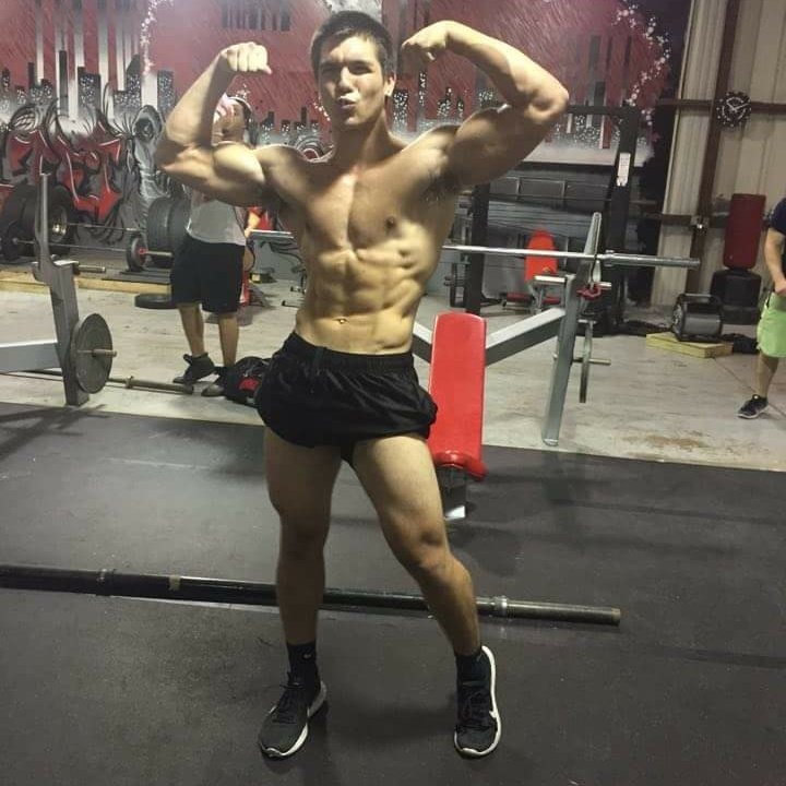 RyanTwigg34's tweet photo. #avi #10weeksout https://t.co/t7jZl0V6u7