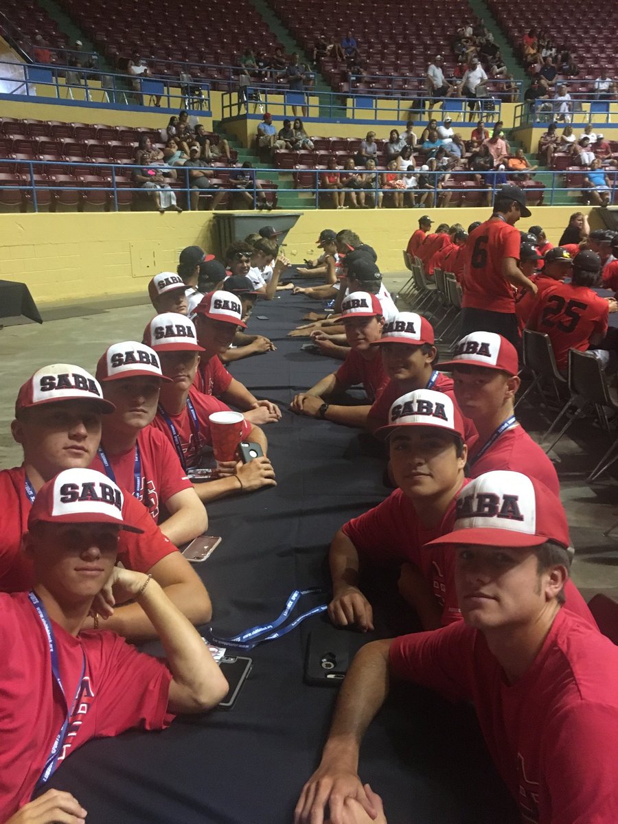 BaseballPremier's tweet photo. Southern Athletics at the tournament banquet https://t.co/Ws69vA1yJx