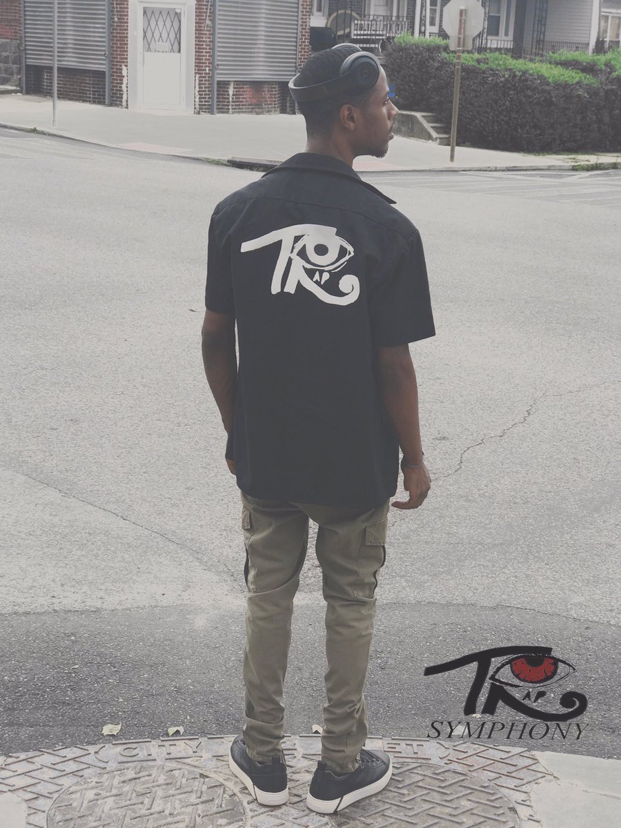 TrapSymphony16's tweet photo. #TrapSymphony #3Reloaded #TrappinAintDead 👁‍🗨 https://t.co/6Ll1Si7Axs