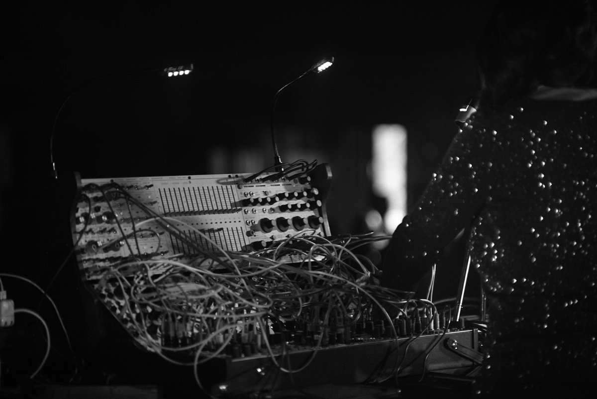 Moogfest's tweet image. #tbt Looking at Suzanne Ciani​'s @sevwave live Buchla setup at #Moogfest2017.