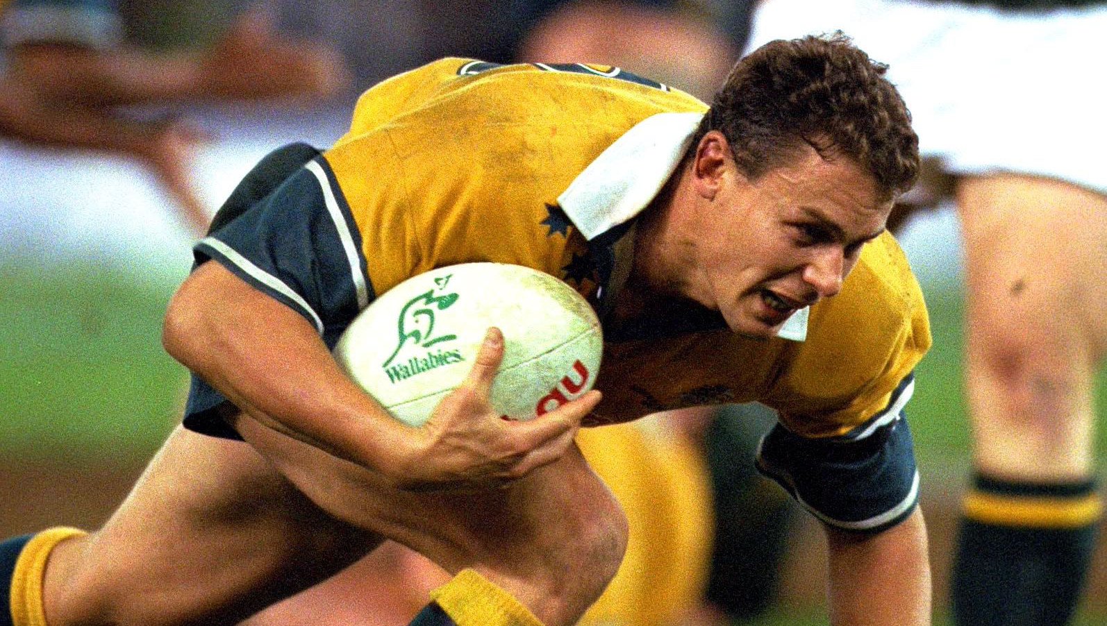 Happy birthday to Wallaby No. 683 Jason Little, who made his Test debut vs. France in Strasbourg (1989). 