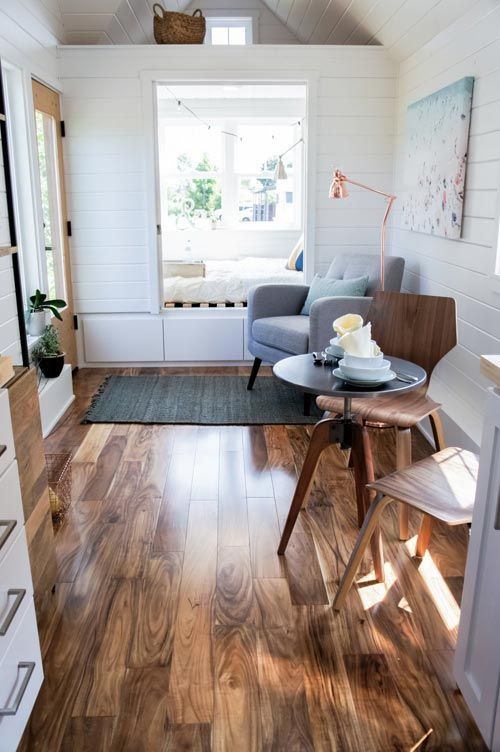 realtinyhouse's tweet photo. I want to live in this tiny home!

cc: TruForm Tiny https://t.co/WEbZPQAYoy