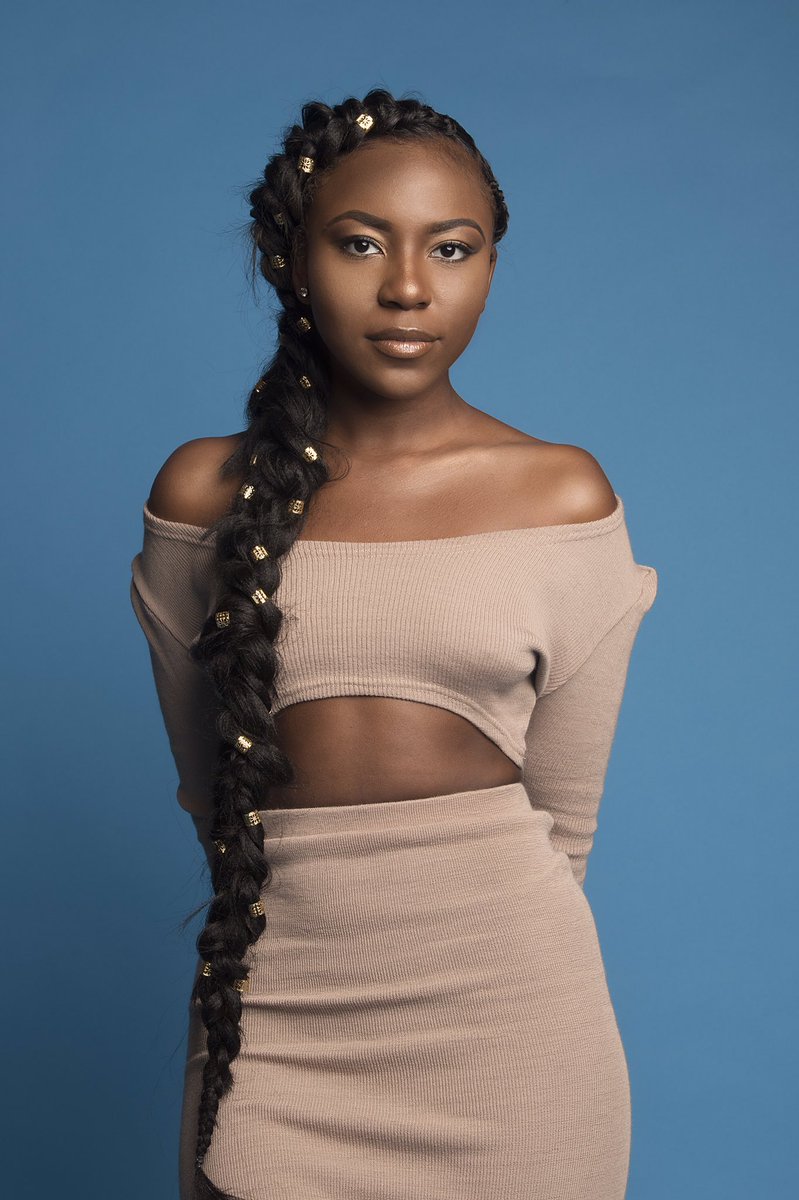 _AshtonTy's tweet image. I'm mastering color with these
@_Nefertitixo 
#ashtonty #photography #chicago