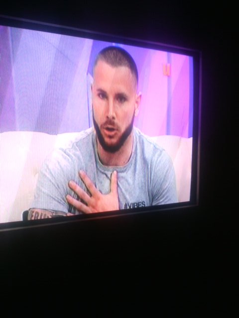 Karids98's tweet photo. Yaaaa😍😍, el español más guapo @EstebanGandiaSh  😍😍❤ en @Mojoetv https://t.co/ZGsD42PKvf
