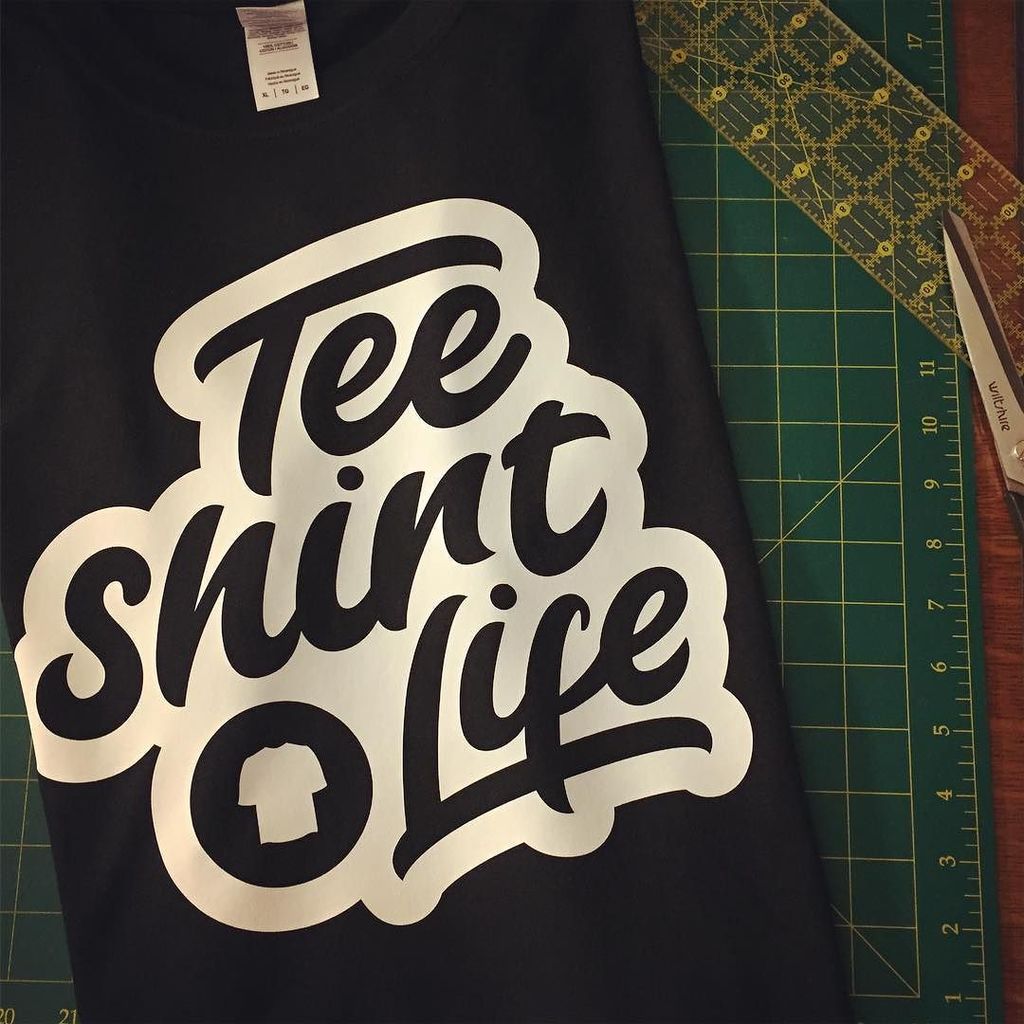 teeshirtlife's tweet photo. Teeshirts. Teeshirts. Teeshirts. #hamont #custom #apparel #tshirt #teeshirt #teeshirtlife #fbtee #tweetshirt https://t.co/BdDPZrMDHV https://t.co/OTVAloFsPb