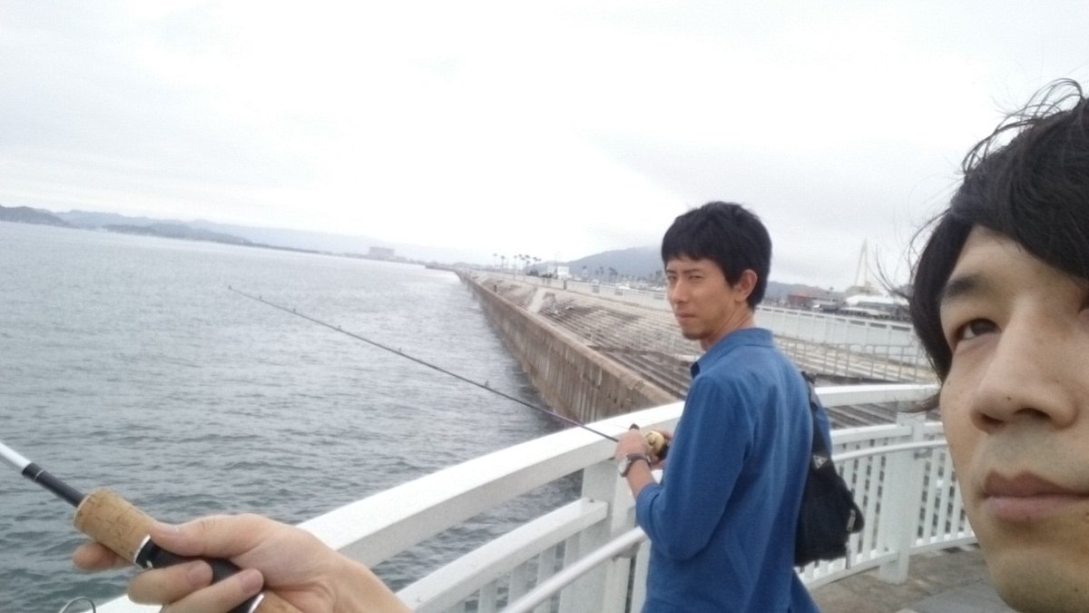今日は朝からギターのすおみ君と和歌山で仕事だったので早朝から乗り込んで演奏前に釣りしてきました(っ\u0027ヮ\u0027c) イマイチ調子悪かったので今からちょっとリベンジ!