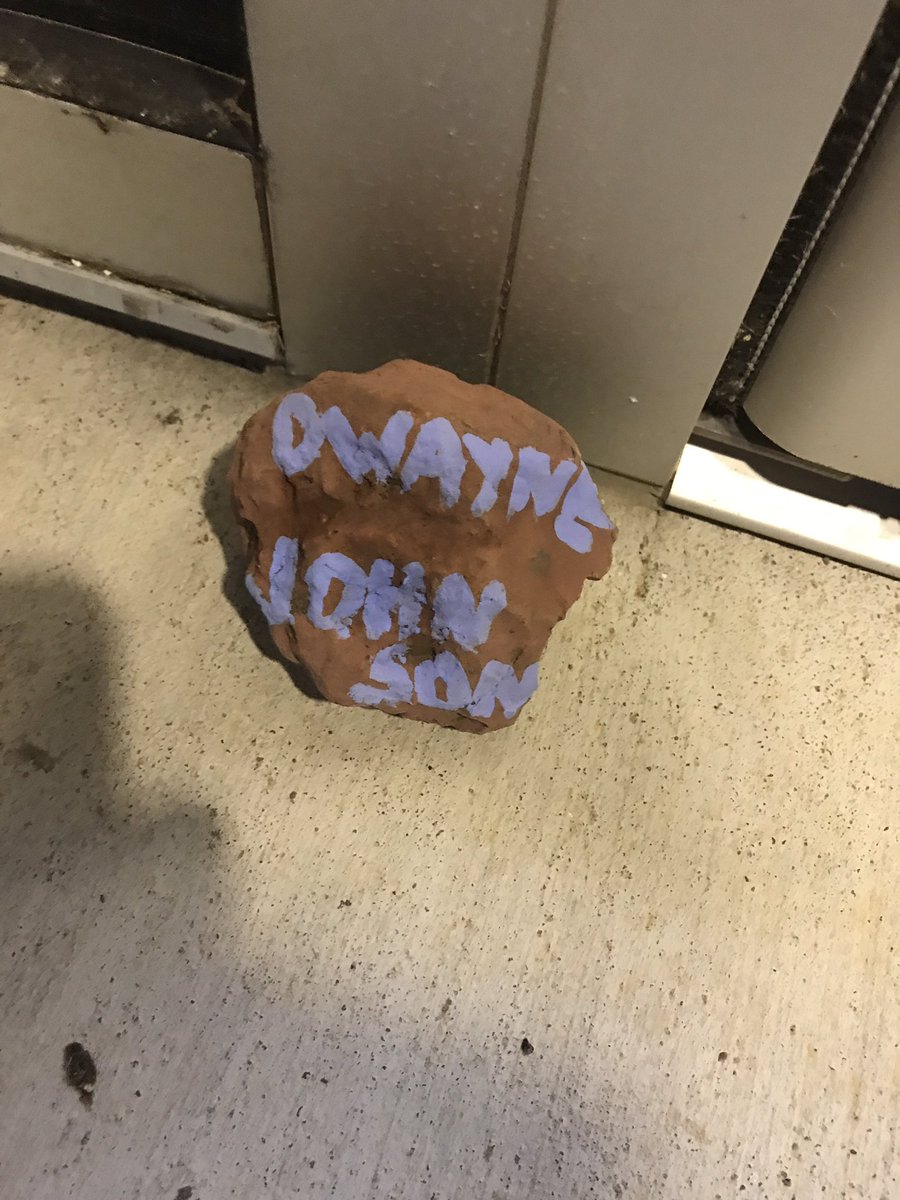 Sarah Jeffrey tweet media