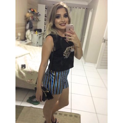 Michele_F5's tweet photo. #NovaFotoDoPerfil https://t.co/E83iQW3glj