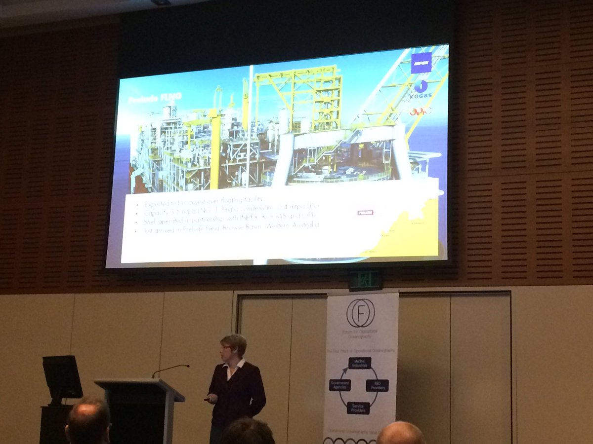 offshorehub's tweet photo. .@offshorehub supporter Jan Flynn of @Shell_Australia talking at #FOO2017 on #FLNG and the role of oceanography @uwanews @uwaoceans https://t.co/jfFWrOdvYN
