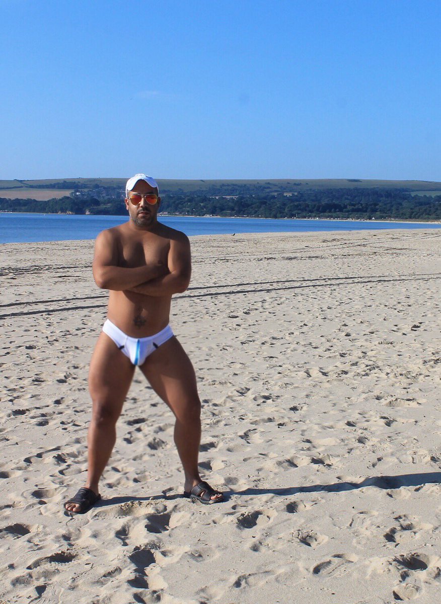 MakyMakyccs's tweet photo. Day at beach #showyourpride #maletails #thong #ass #maletail #manthong #malebubblebutt https://t.co/hetAhUlvOf