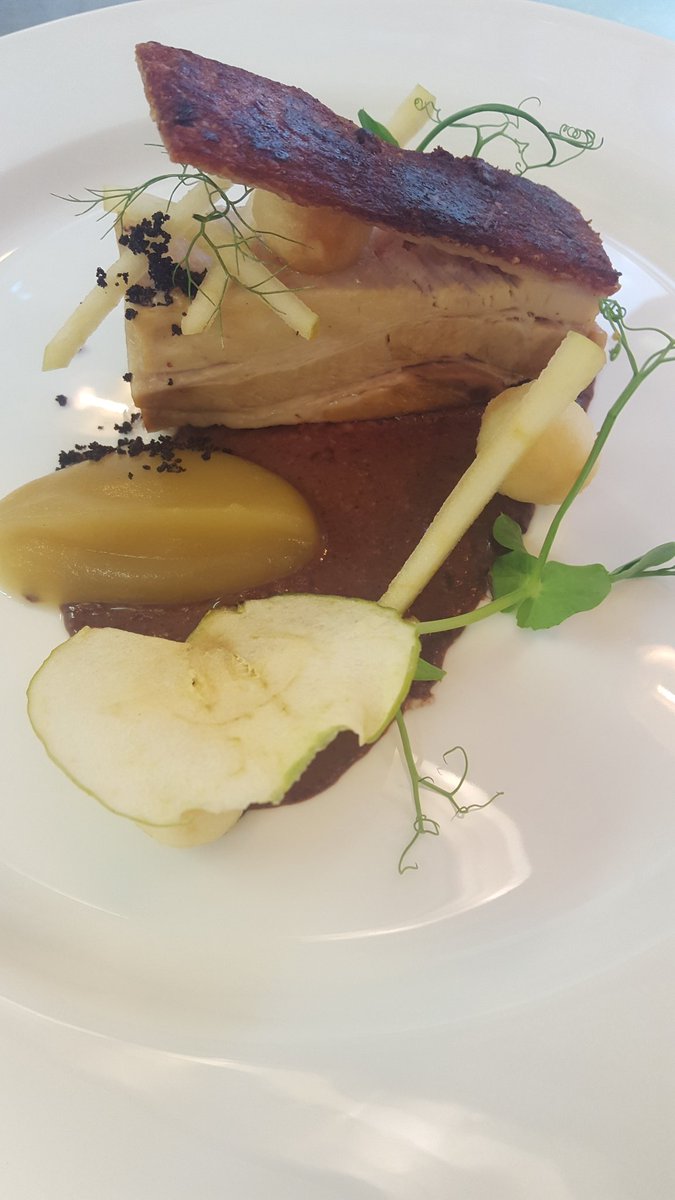 Pork n apples <a href="/StanbrookAbbey/">Stanbrook Abbey Hotel</a> <a href="/HolnestCFayre/">Holnest CF 2019</a> <a href="/thechefsforum/">𝚃𝚑𝚎 𝙲𝚑𝚎𝚏𝚜’ 𝙵𝚘𝚛𝚞𝚖®🍽</a> <a href="/ThePigGuide/">ThePrandialPlayground</a> <a href="/ElisabeTopChef/">Elisabeth Julienne Guillen</a> <a href="/Craft_Guild/">Craft Guild of Chefs</a> <a href="/CanteenTweets/">The Staff Canteen</a> #happycheffie