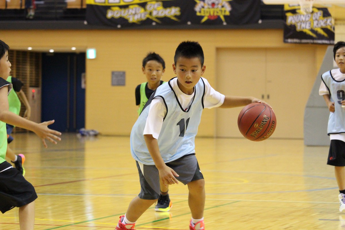 Bj Academy バスケットボールジャパンアカデミー カップ情報 第五試合結果 U 8 バディ 18 9 ｌｅｏ U 10 ミズノ 12 22 トレａ ｌｅｏ 19 30 ｙｂｃ男 Cブロックからｙｂｃ男 Dブロックから深川が決勝トーナメント進出を決めています