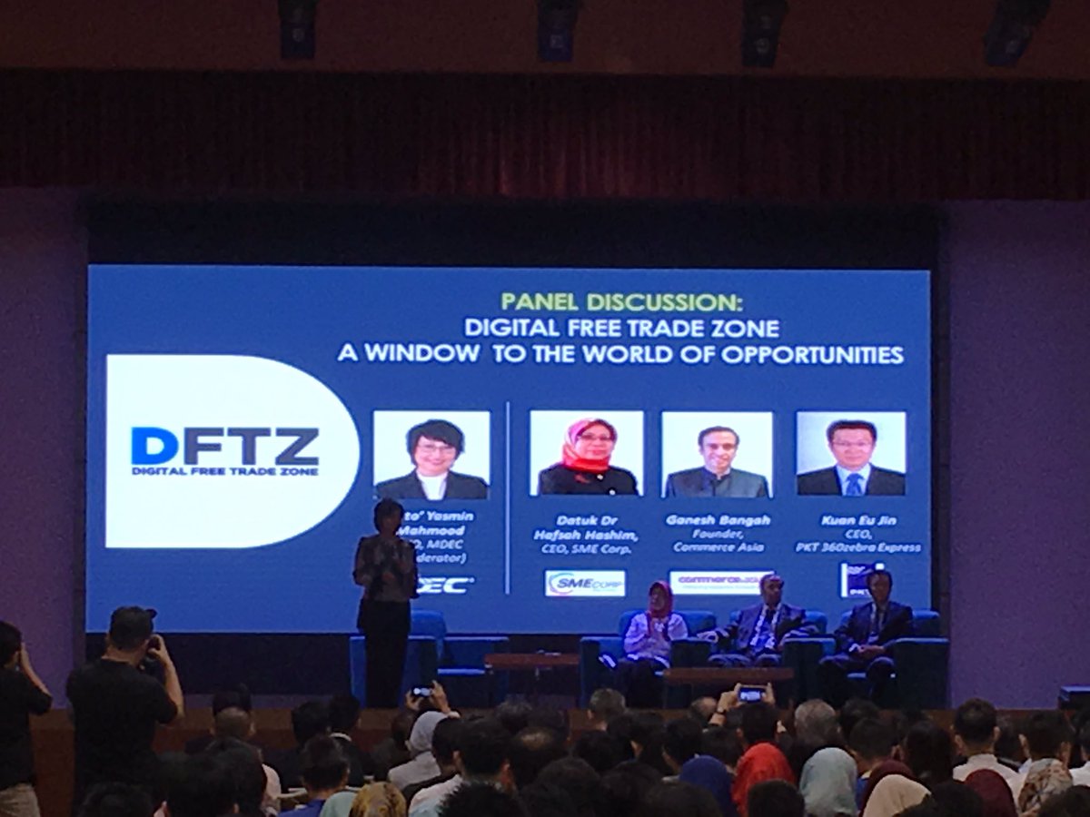 CEDARSMEBank's tweet photo. #happeningnow National e-Commerce Forum. Organized by MITI Malaysia in collaboration with MDEC #gocommerce https://t.co/Y4cIAWZOZc