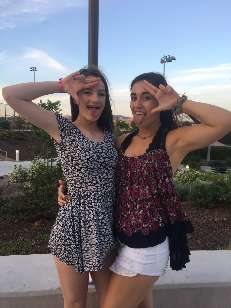 Heyitsk_8's tweet image. Happy birthday to my lovley ray of sunshine i miss and love you so much‼️🤙🏼❤️ #ripval @AbbyZuro