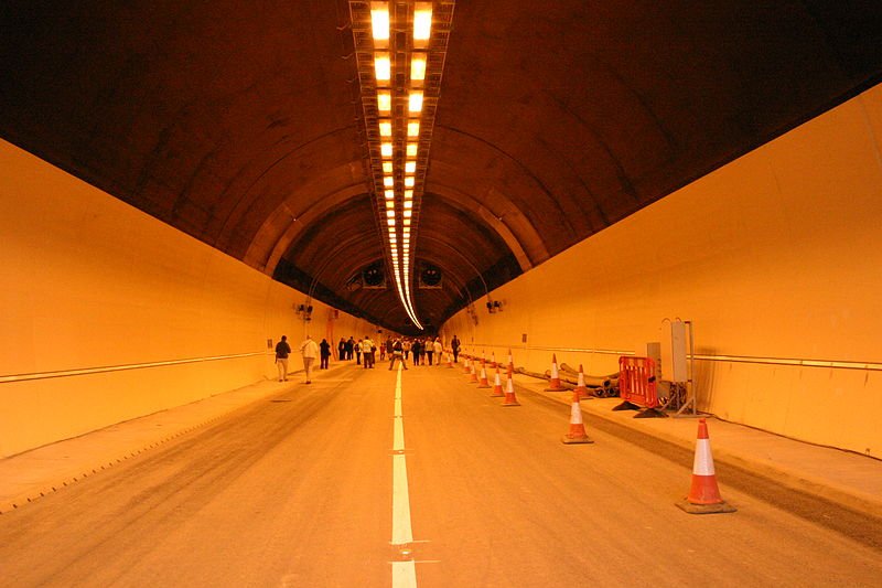 JALITEPLC's tweet photo. @MeansofEscape Have to mention all #JALITE products for tunnel escape route signing and marking absolute for low location #FPST17 #fireprotectionintunnels https://t.co/Vcz7gSXgLU