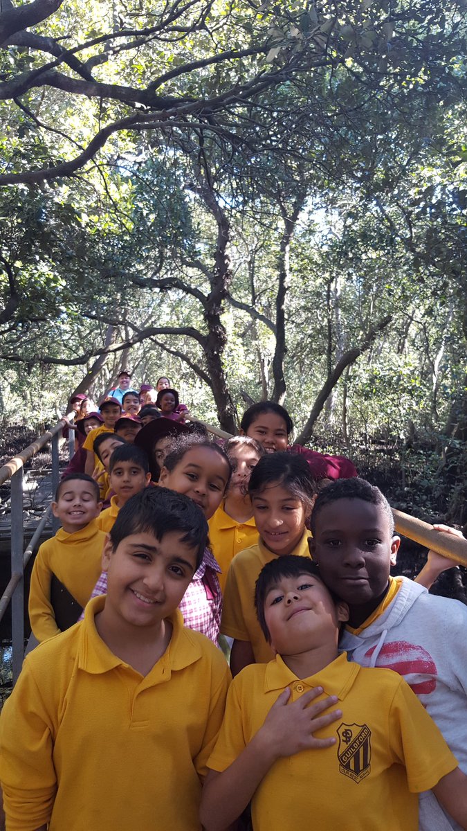 gpsICT's tweet photo. We loved our day out! #stage2excursion #binoculars, #magnifyingglasses, #lookingforanimals #bluetonguelizard #fun #nicedayforit https://t.co/4TUHY2LFfH