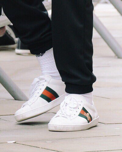 dnarrrainbow's tweet photo. ОТП : GUCCI
#BackTouYouMusicVideo #Dunkirk https://t.co/f4nkBidTVz