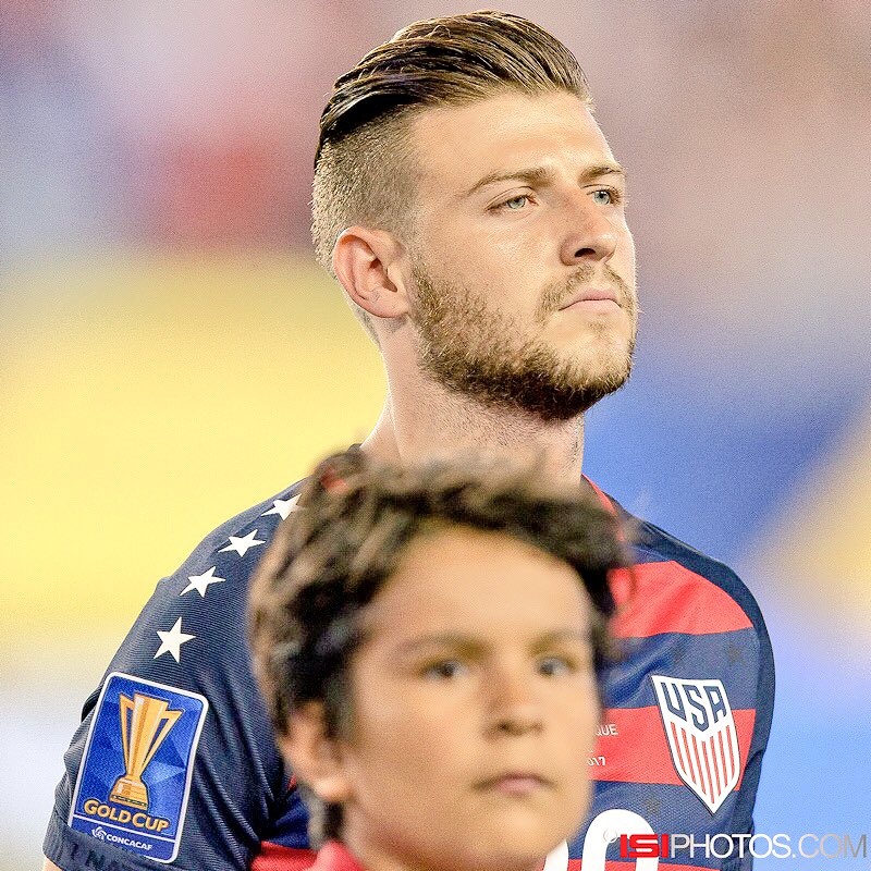 PaulArriola's tweet photo. TOMORROW 🔜🏆🇺🇸⚽️ #isiphotos https://t.co/aJjNaayA9b