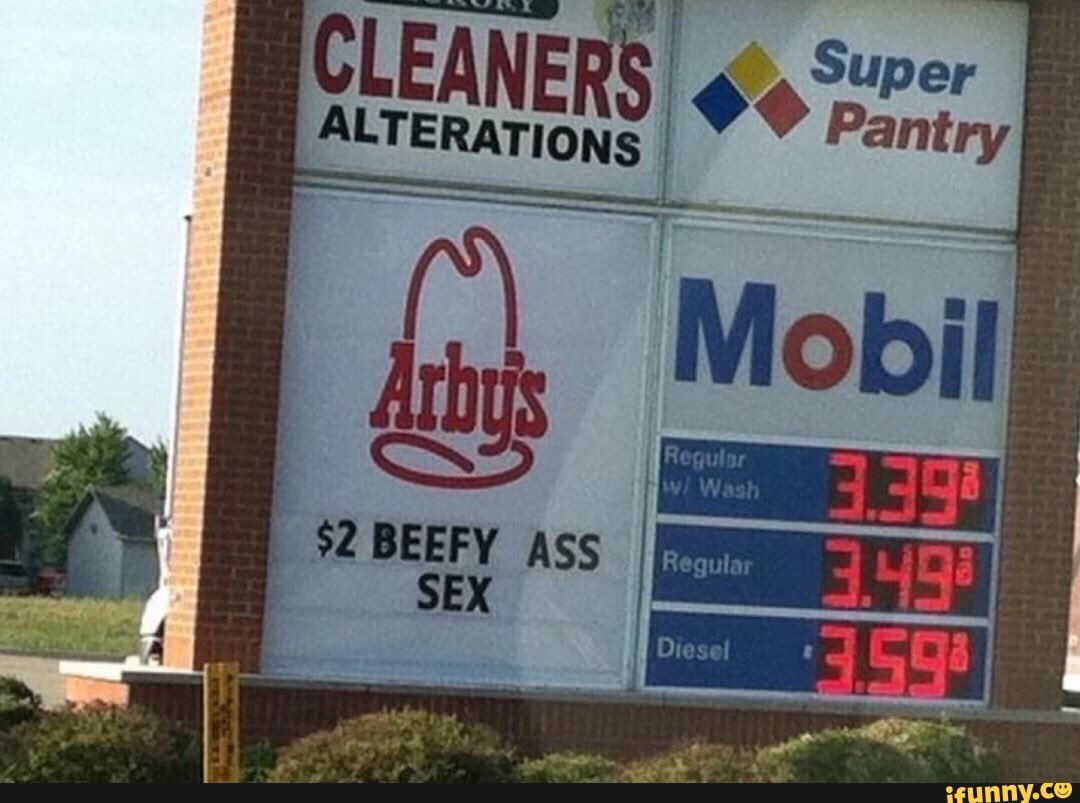 austinclark2014's tweet photo. Y'all worried about the Arby's sign, I'm wondering who tf paying $3.39 for gas https://t.co/3PpBeZaFr5