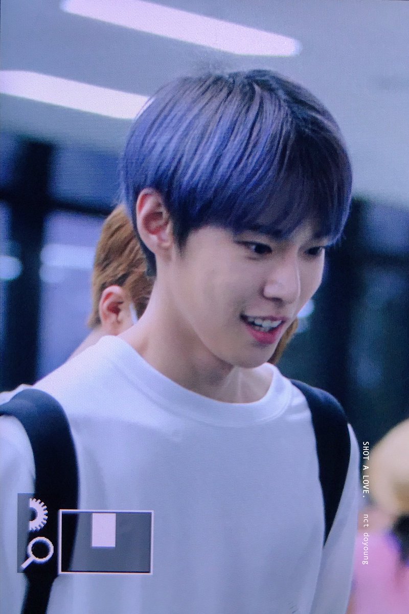shot_a_love's tweet photo. 170726 GMP #도영 https://t.co/7Fi4YbzLK8