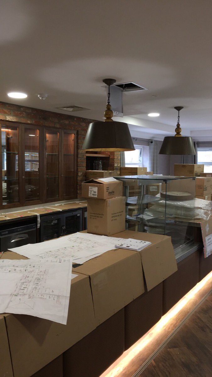 GJHC_'s tweet photo. Fit-out underway at Grays Farm, Orpington for Baycroft. #luxurycare #carehome #London #Orpington #GJHC https://t.co/wh3FELg3Hm