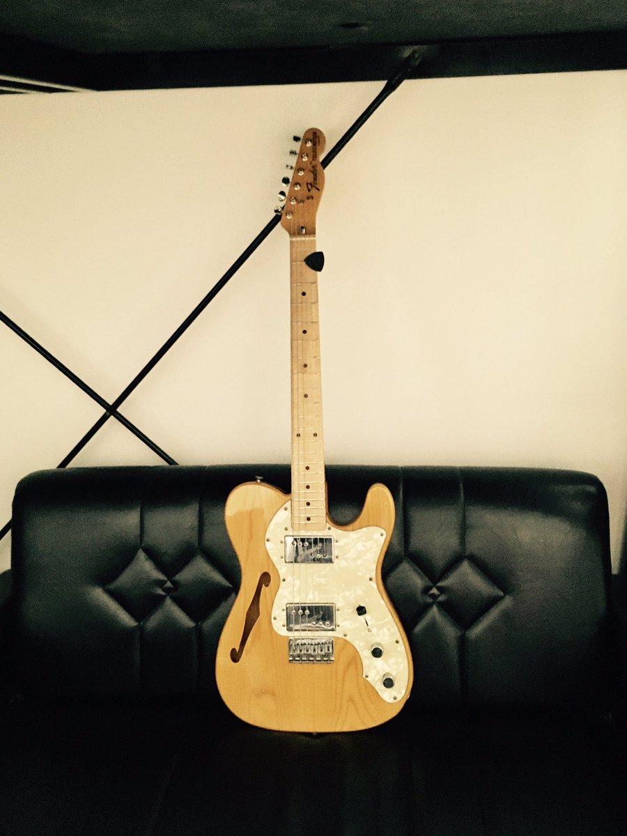 kazuya__takeda's tweet photo. Eシリアルのシンライン。
#fender
#fenderjapan
#eserial
#thinline https://t.co/0P4f4HhwDq