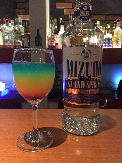 تويتر All0円 Barmoonwalk 公式 على تويتر 泡盛を使ったカクテル 信号です 三層に分かれた綺麗なカクテルです Barmoonwalk六角通り店 本日も元気に営業中です Barmoonwalk六角通り店 京都 綺麗 お酒 T Co Hxd2otexjs تويتر All0円 Barmoonwalk 公式 على تويتر 泡盛を使ったカクテル 信号です 三層に分かれた綺麗なカクテルです Barmoonwalk六角通り店 本日も元気に営業中です Barmoonwalk六角通り店 京都 綺麗 お酒 T Co Hxd2otexjs