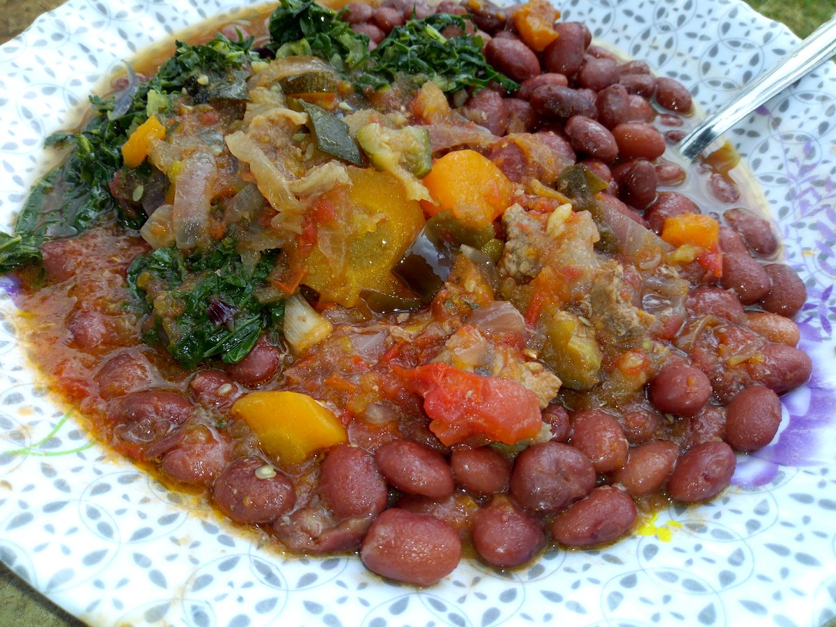 MwalimChurchill's tweet photo. Eti Chapati zimeisha...
Sasa hii madondo itakuliwa na nini ingine? https://t.co/9kG9LQKapp